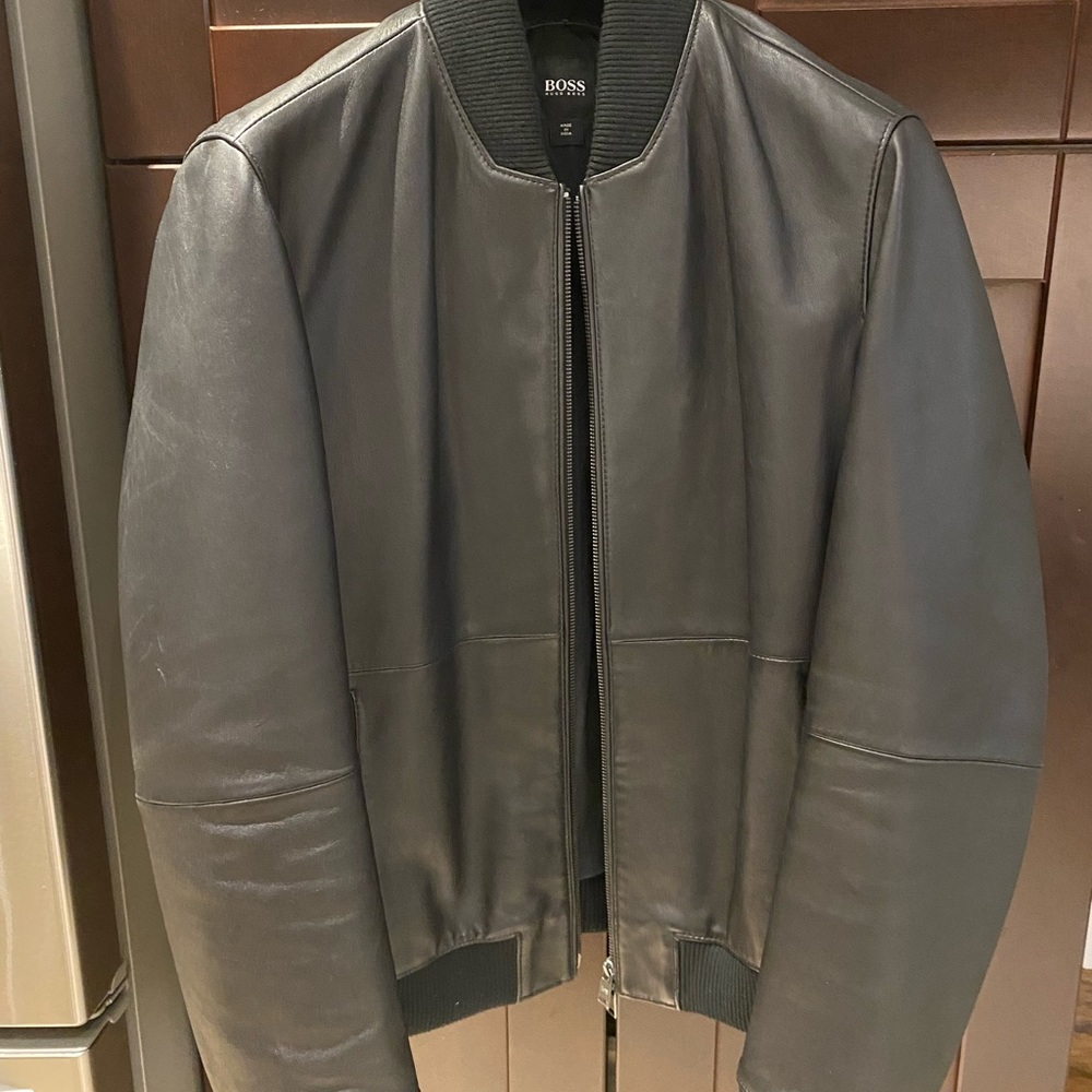 Hugo Boss Leather Bomber Jacket 40R